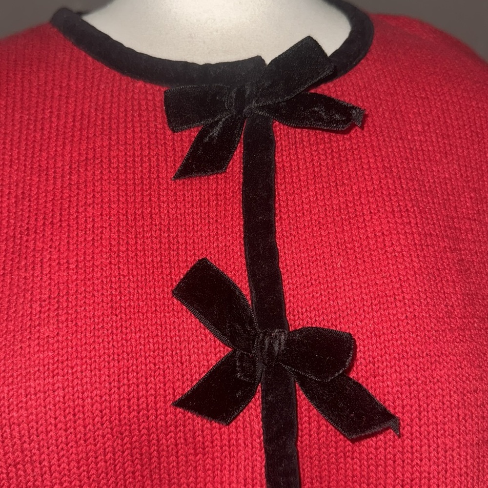 Curio Button down Sweater - Picture 4 of 7